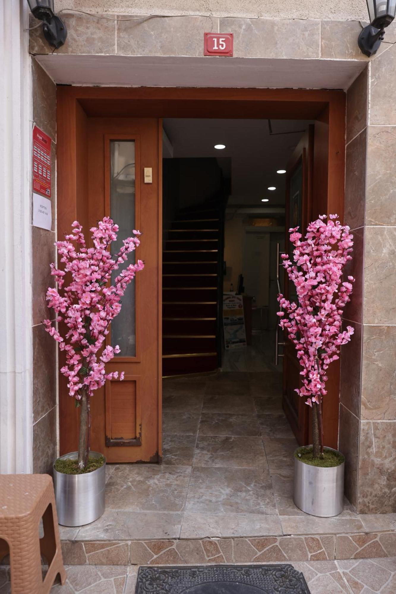 Nar Hotel イスタンブール エクステリア 写真